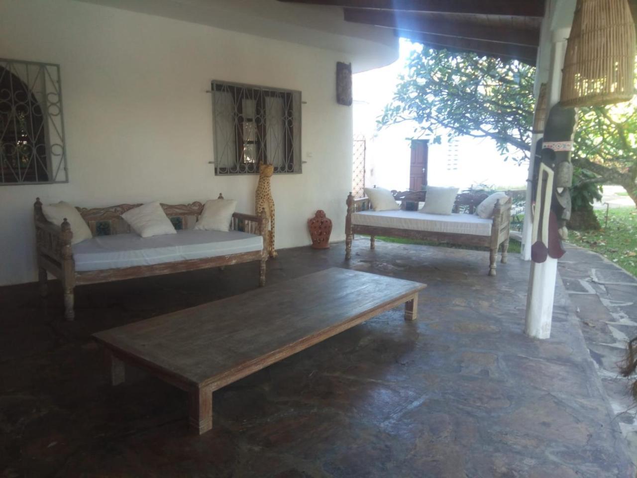 Bed and Breakfast Pashmina House à Watamu Extérieur photo